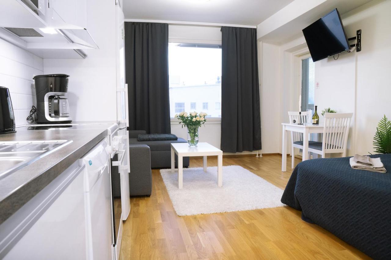 Lovely Northern Apartment, Parking Oulu Bagian luar foto
