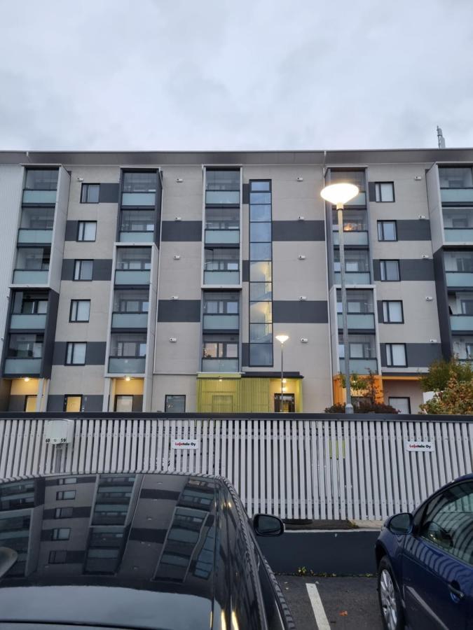 Lovely Northern Apartment, Parking Oulu Bagian luar foto