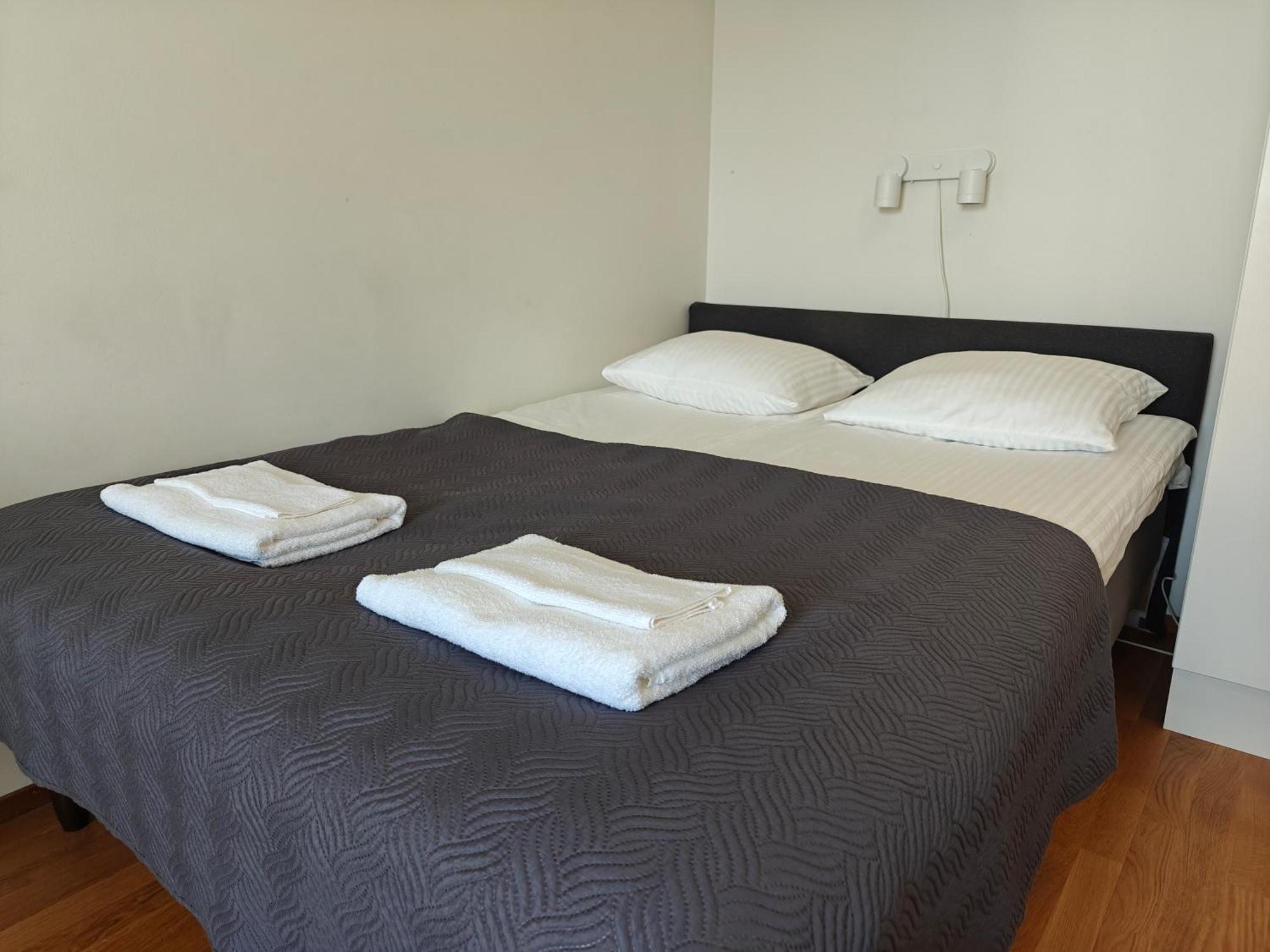 Lovely Northern Apartment, Parking Oulu Bagian luar foto