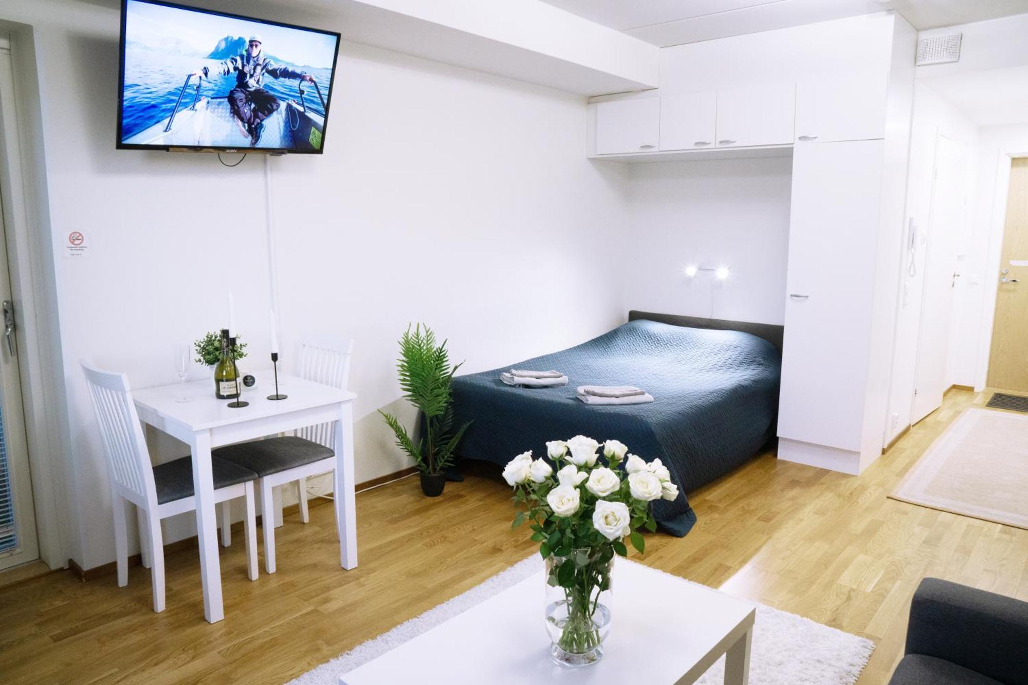 Lovely Northern Apartment, Parking Oulu Bagian luar foto